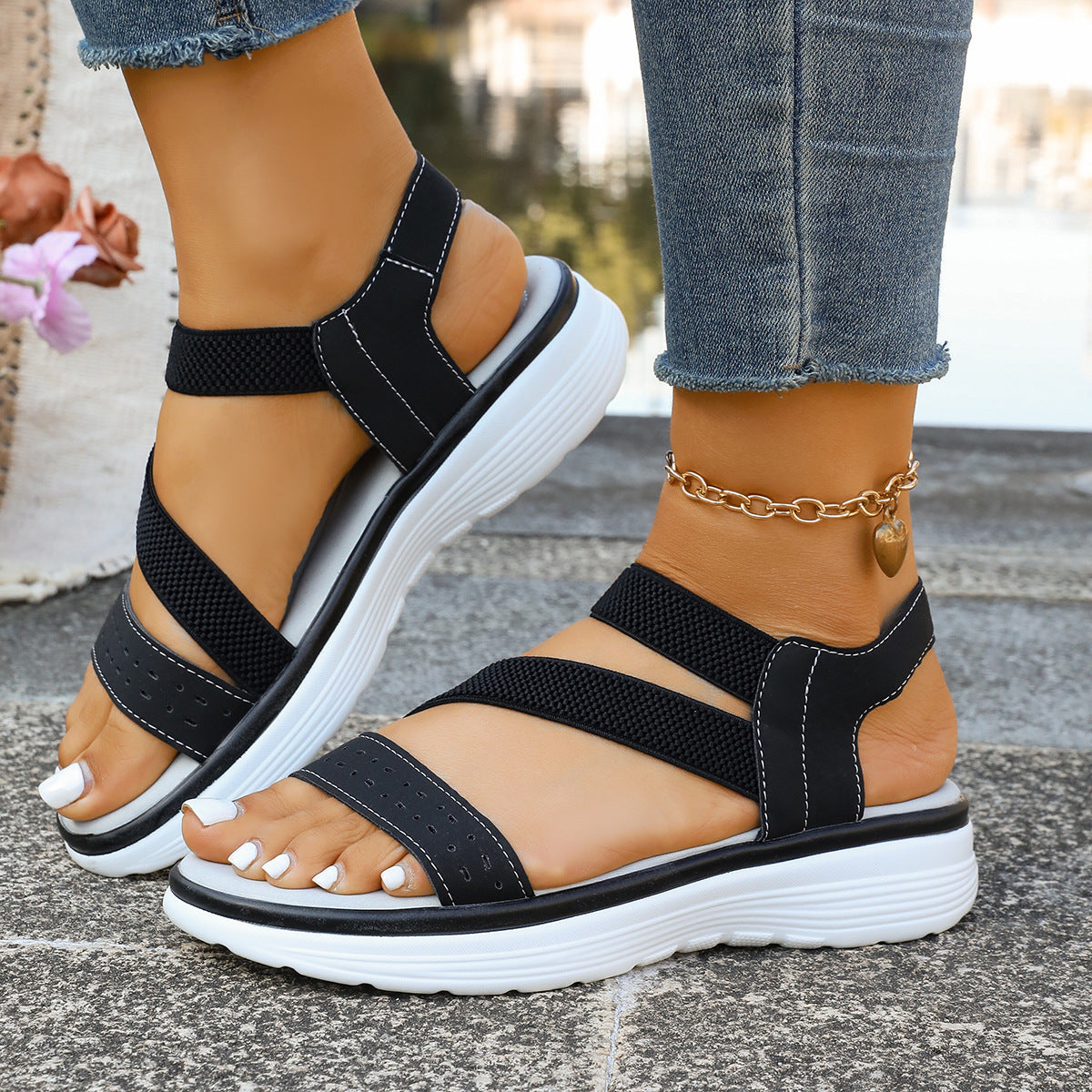 Damen Bequeme Lauf-Sandalen mit atmungsaktiver Mesh-Oberfläche und ergonomischem Fußbett R&B