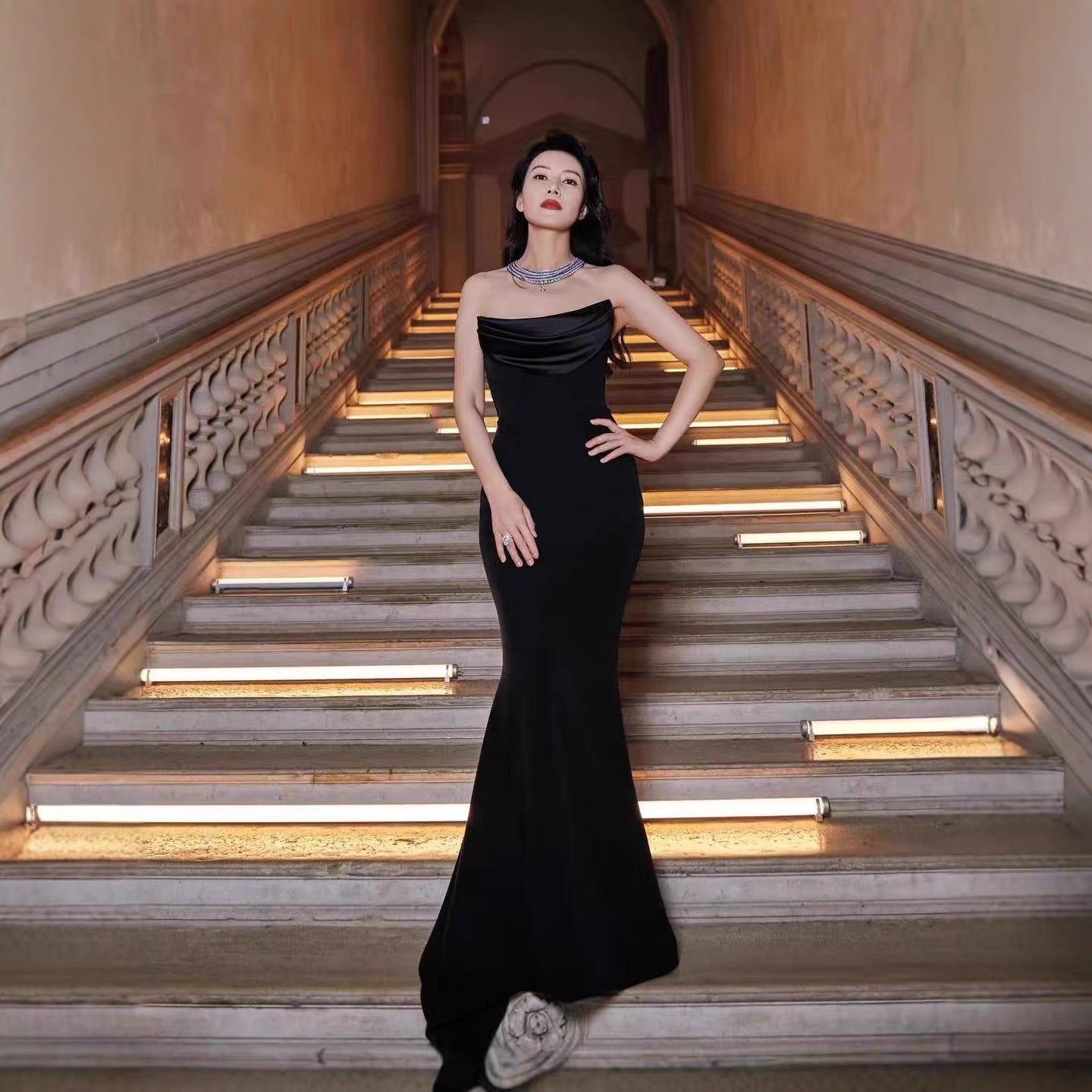 Damen Elegantes Meerjungfrau-Kleid mit schulterfreiem Design und langen Ärmeln R&B