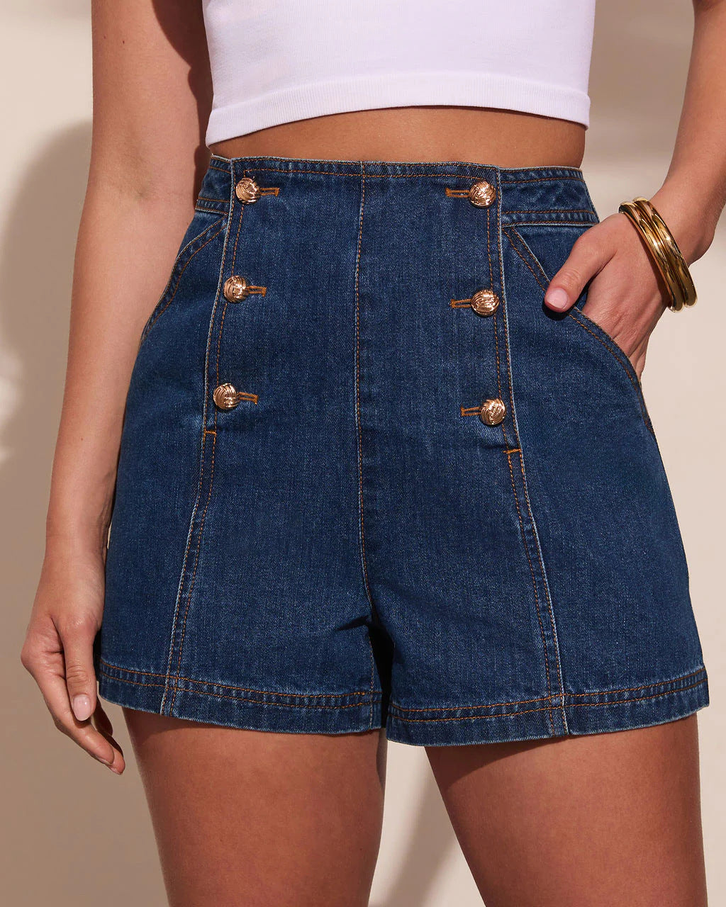 Damen Denim Weste mit figurbetontem Schnitt und eleganten Knopfdetails R&B