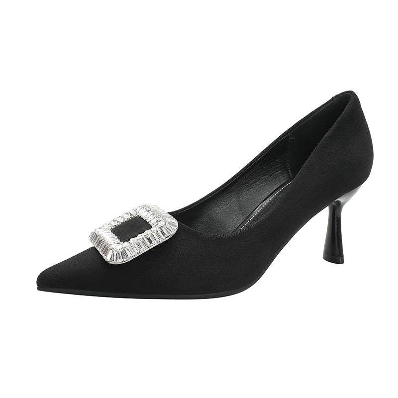 Damen elegante spitze Absatzpumps mit glamourösem Schmuckdetail
