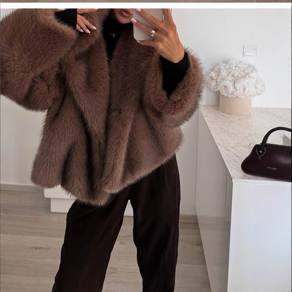 Damen stylischer Kunstfellmantel mit breitem Kragen R&B