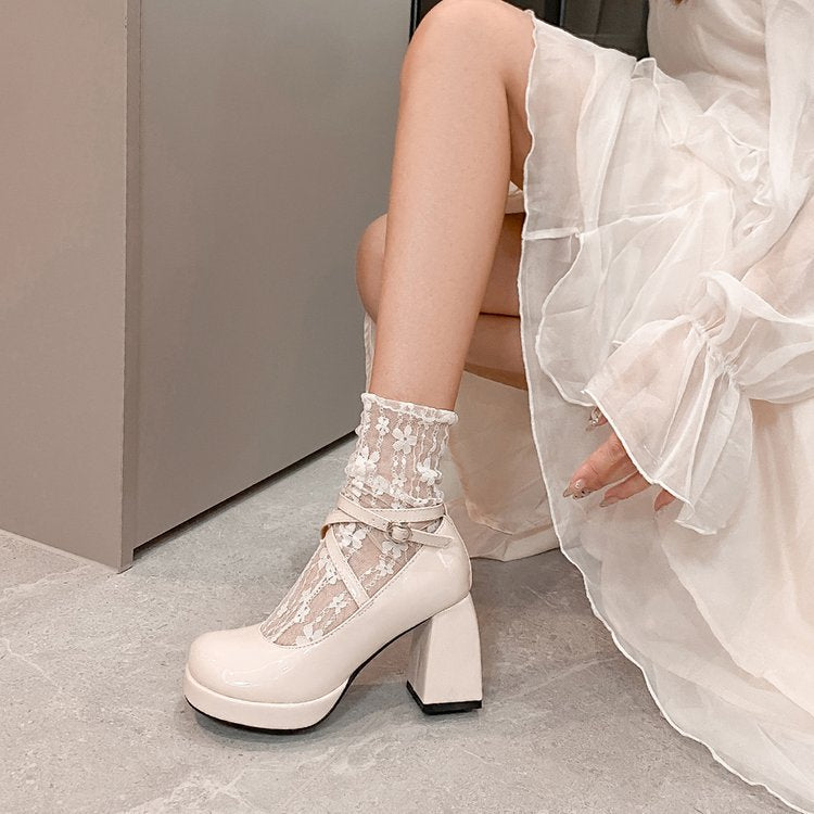 Damen Hochwertige Lack-Pumps mit verstellbarem Riemen und blockiertem Absatz R&B