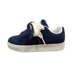 Damen Sneakers aus qualitativ hochwertigem Wildleder mit bequemer Schnürung