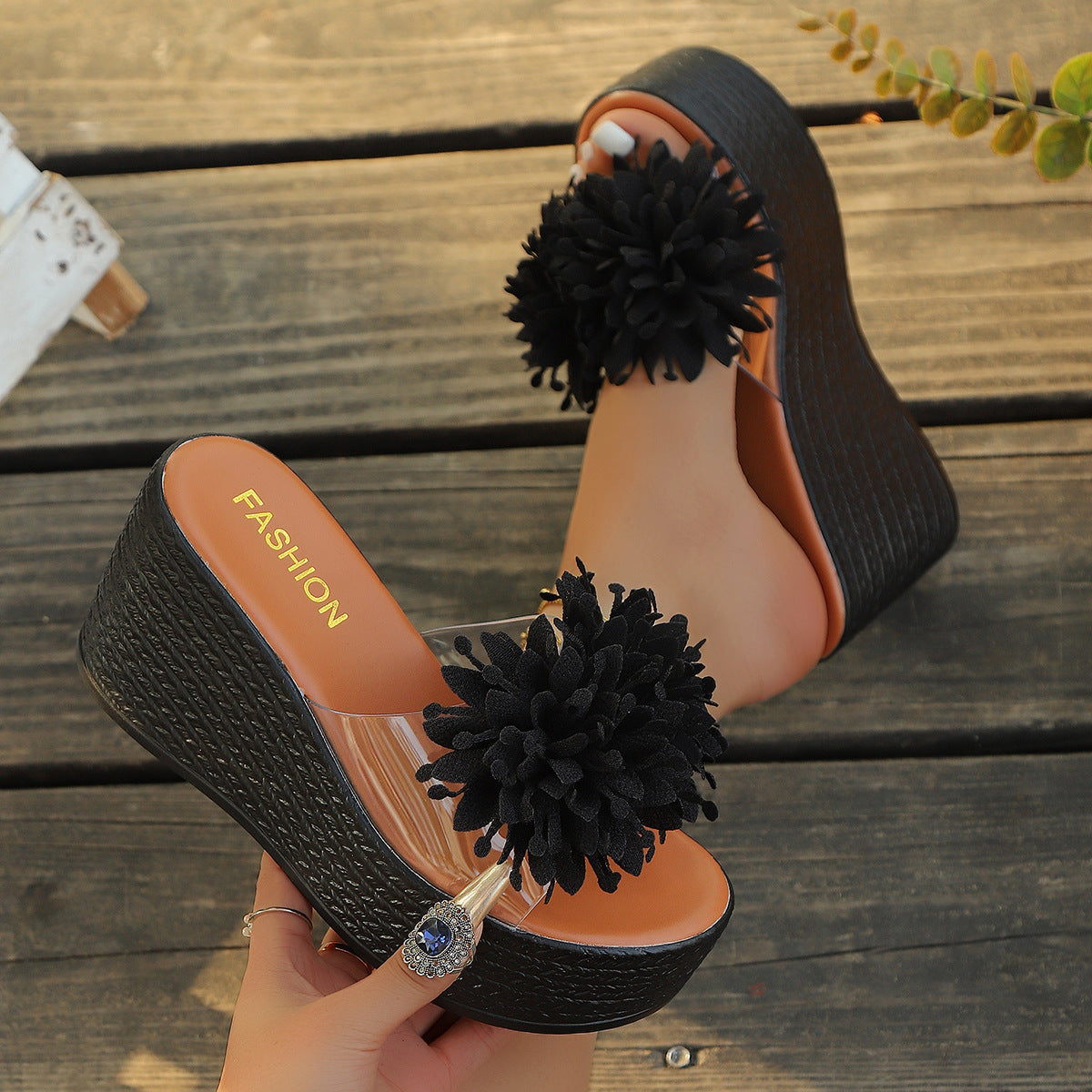 Damen Plateau-Sandalen mit floralem Applikationsdesign