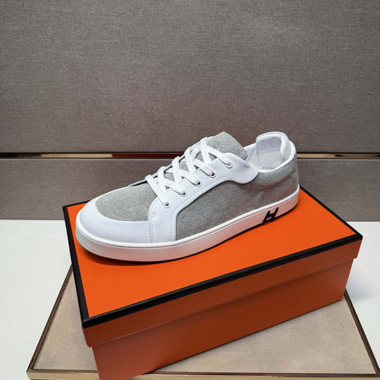 Damen sportliche Sneakers aus edlem Kunstleder mit rutschfester Sohle R&B