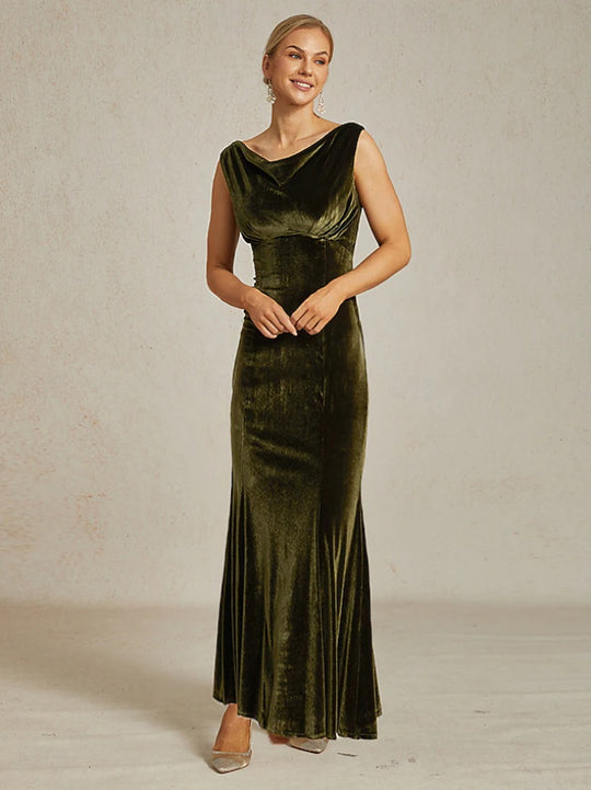 Damen Maxikleid aus samtigem Material mit elegantem Carmen-Ausschnitt R&B