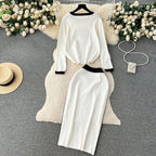 Damen modisches Strickensemble mit applizierten Blumen R&B