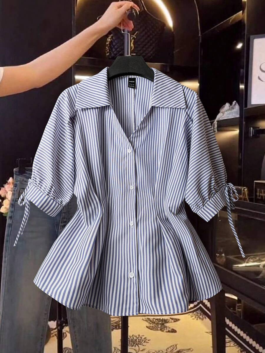 Damenbluse mit eleganten Rüschendetails und modischem Streifenmuster R&B