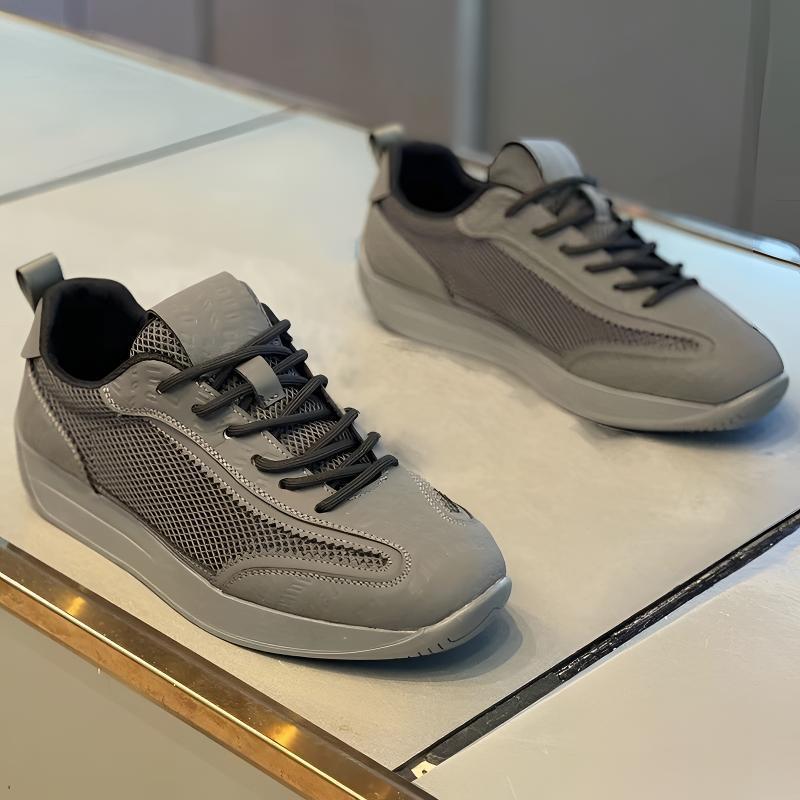 Damen Sportliche Sneakers mit atmungsaktiver Oberflächenstruktur und rutschfester Laufsohle R&B