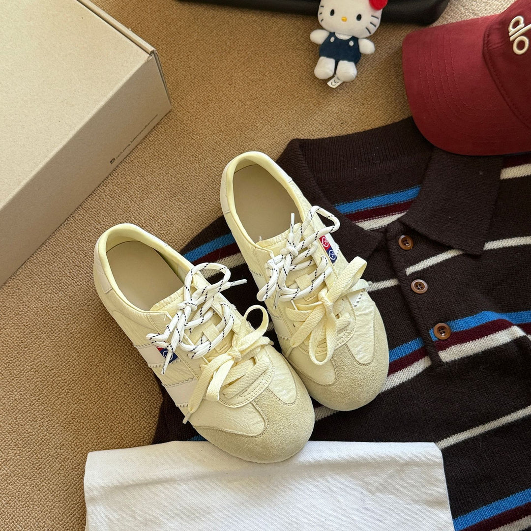 Damen Sportliche Sneaker mit innovativem Design und atmungsaktiver Obermaterialstruktur R&B