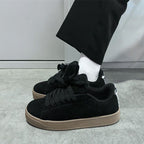 Damen Lifestyle Sneakers mit dicker Gummisohle und weichem Wildleder-Obermaterial