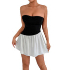 Damen Tailliertes Bandeau-Kleid mit schwingendem Rock