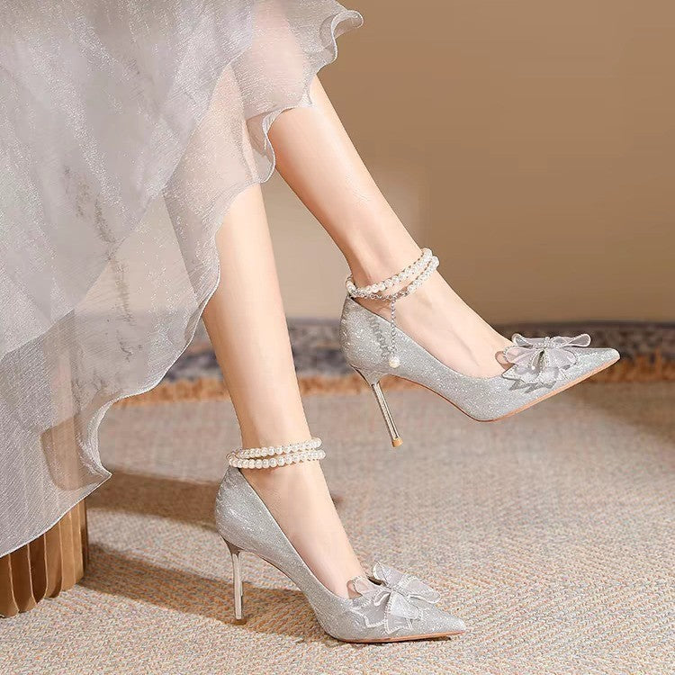 Damen stilvolle Pumps mit elegantem Schleifenakzent und schimmerndem Obermaterial R&B