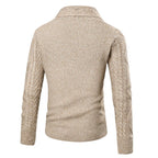 Herren Strickjacke mit modernem Zopfmuster und praktischen Taschen R&B