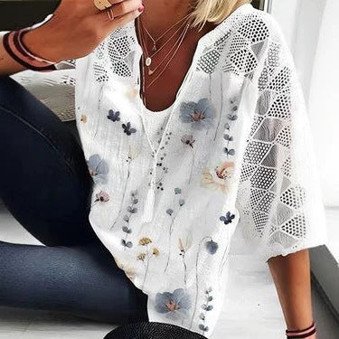 Damen nan V-Ausschnitt-Tunika mit Ajourstrick-Ärmeln und dezentem Aquarell-Blumenprint R&B