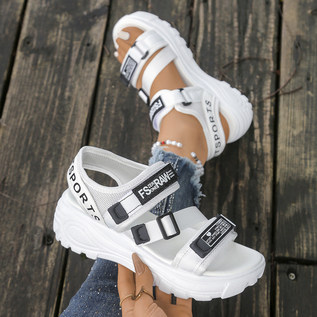 Damen Sportliche Sandalen mit verstellbaren Riemen und rutschfester Sohle R&B