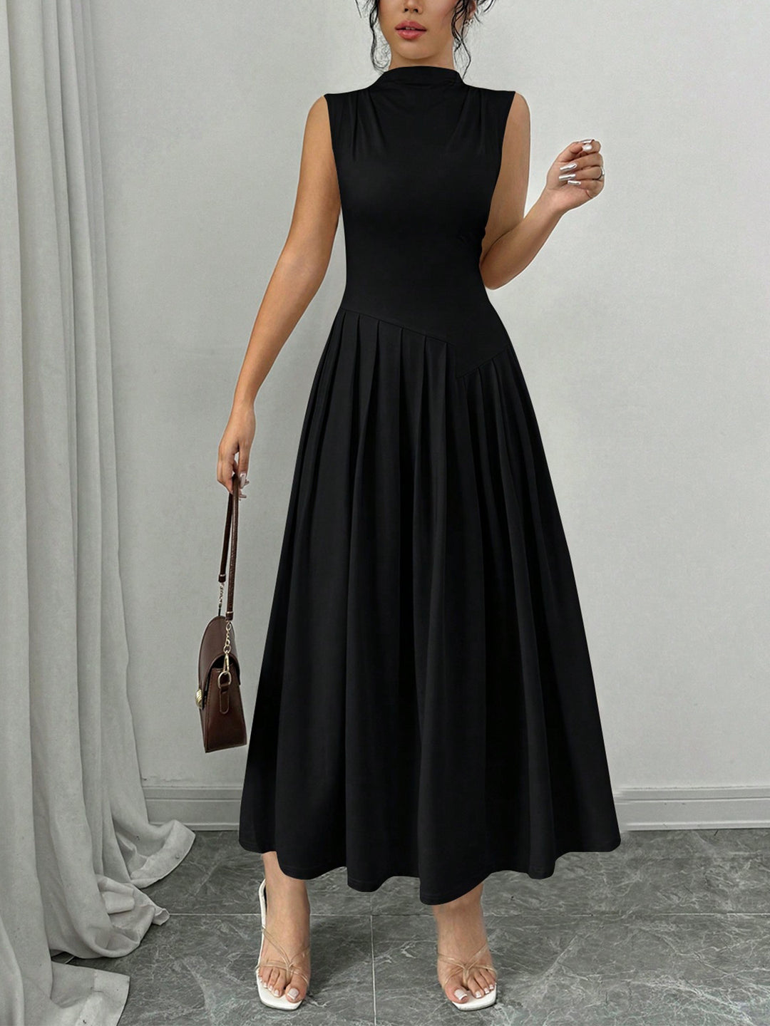Damen Elegantes Maxikleid mit Plissee-Details R&B