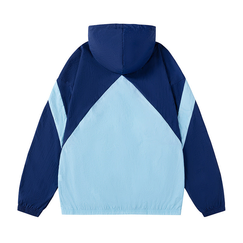 Herren sportliche Windjacke mit verstellbarem Kapuzensystem und reflektierenden Details R&B