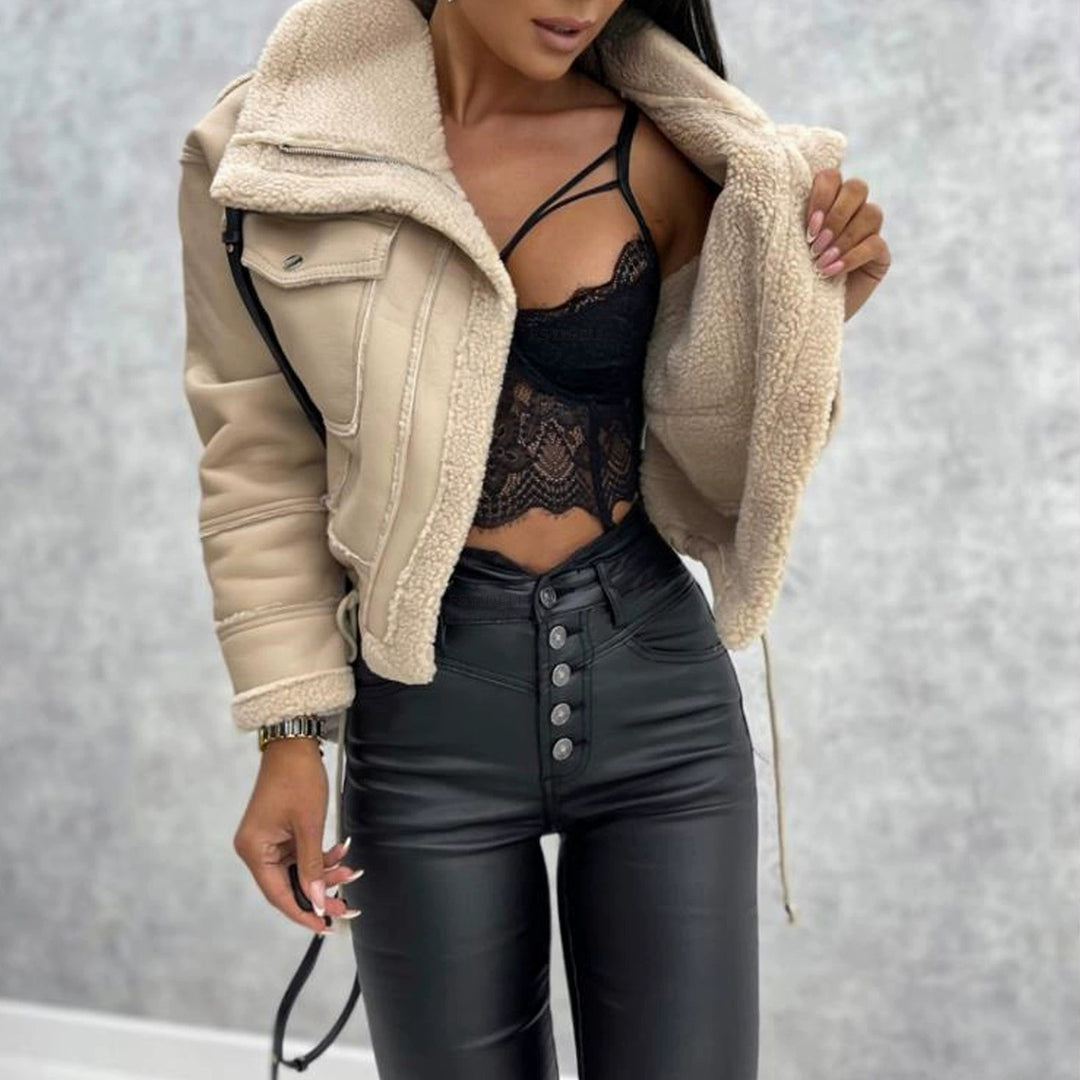 Damen cropped Kunstlederjacke mit kuscheligem Teddyfutter R&B