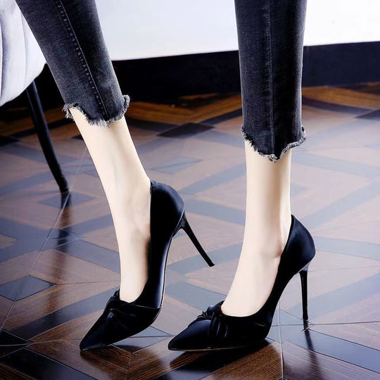 Damen elegante spitze Pumps mit raffiniertem Knoten-Design R&B
