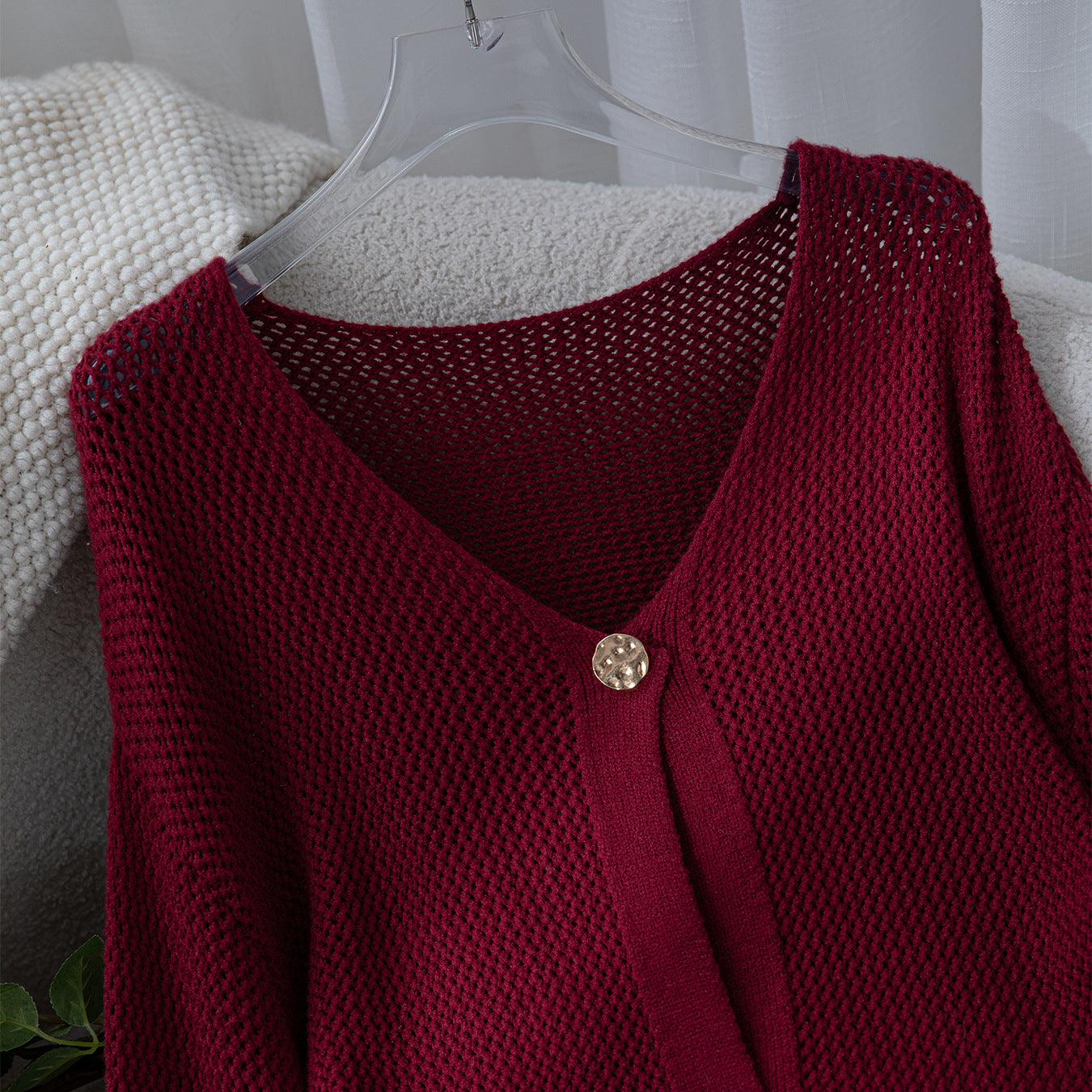Damen Strickjacke mit dekorativen Knöpfen