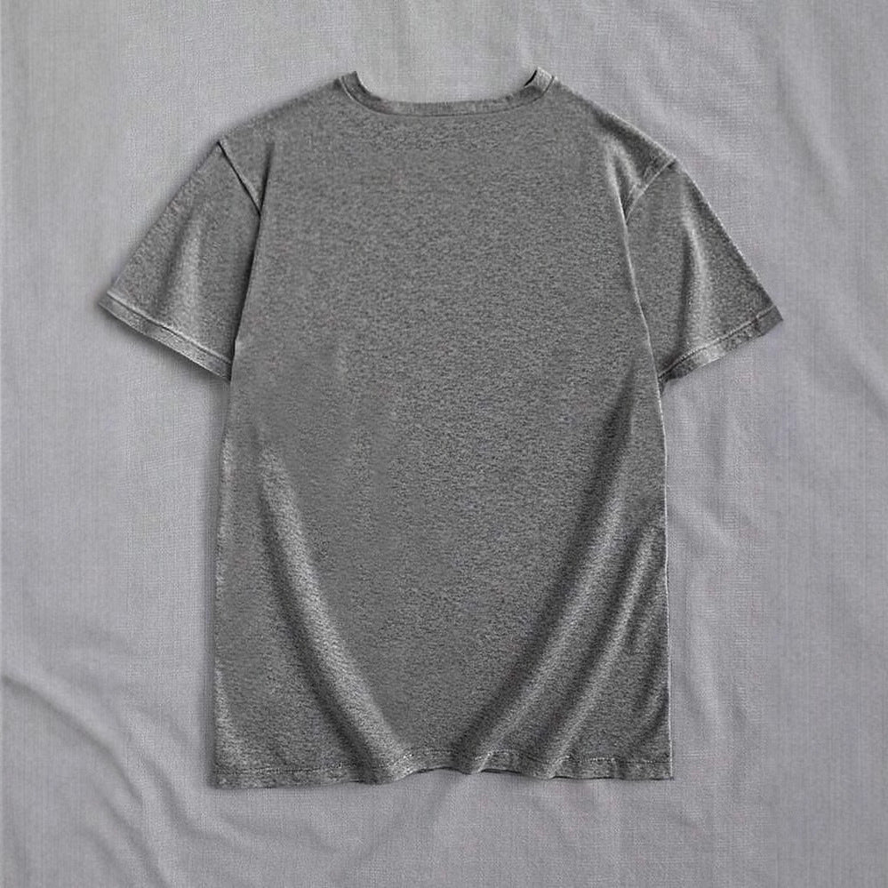 Damen T-Shirt mit künstlerischem Schmetterlingsdesign und herzförmigem Akzent R&B