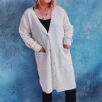 Damen Grobstrickjacke mit modernen Knopfdetails und lässigem Schnitt R&B