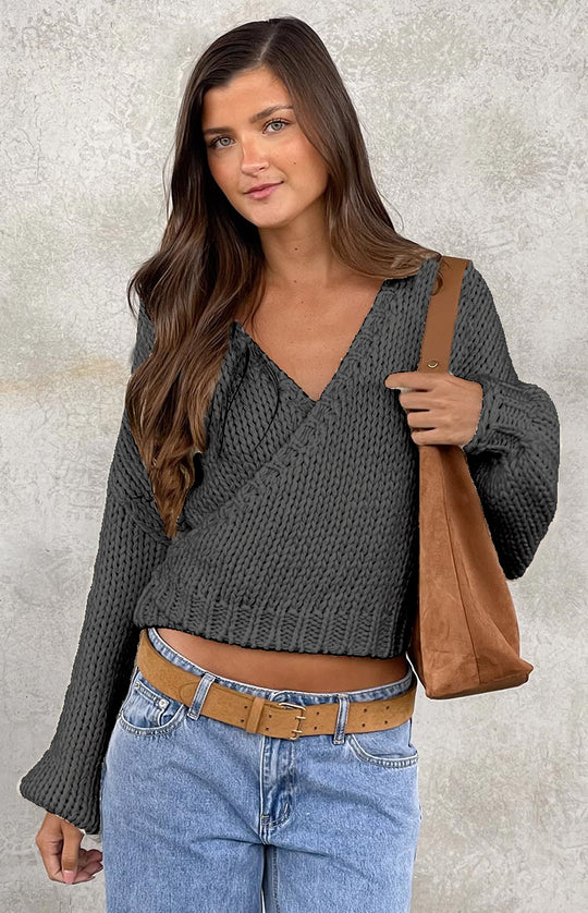 Damen kuscheliger Strickpullover mit modernem Wickeldesign R&B