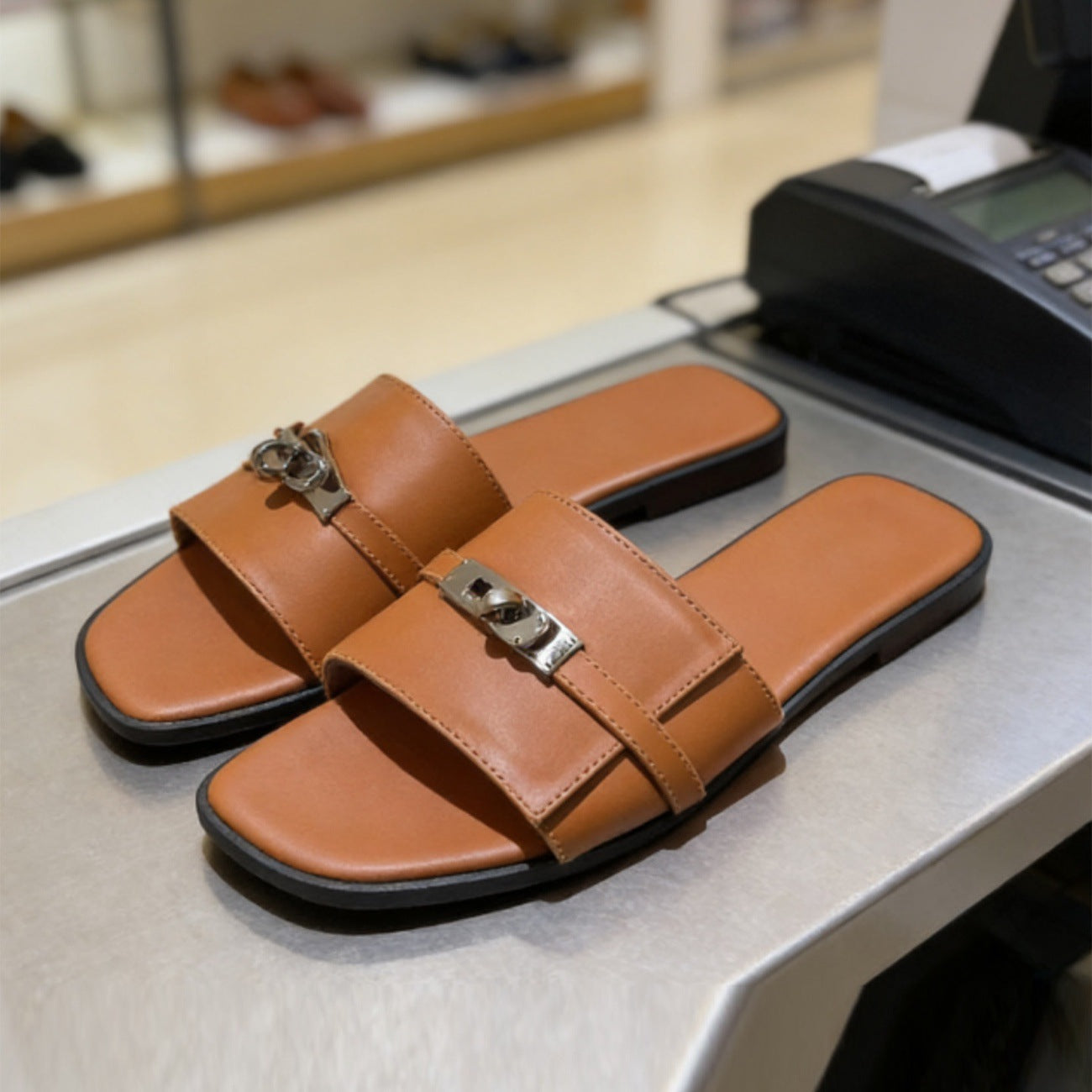 Damen Bequeme Freizeitsandalen mit modischem Riemendesign R&B