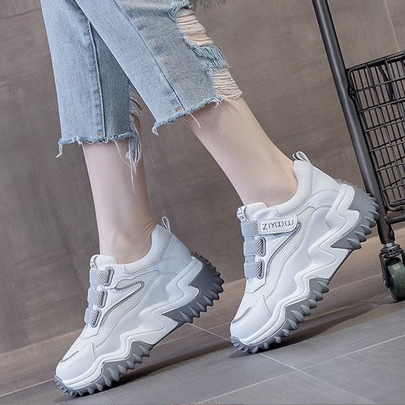 Damen Sportliche Sneakers mit verstärktem Halt und innovativer Dämpfung R&B