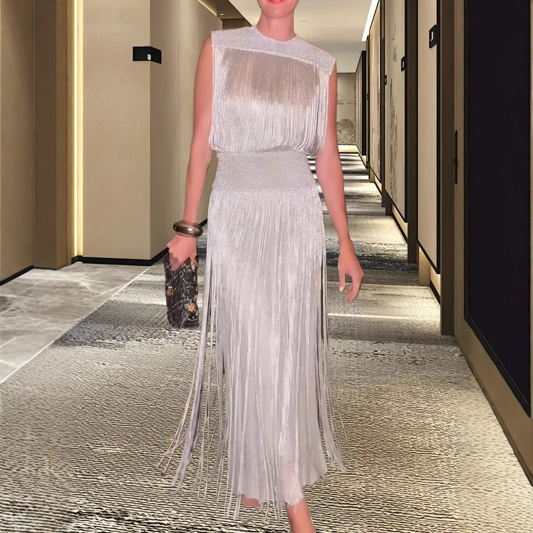 Damen Elegantes Abendkleid mit schwingendem Saum R&B