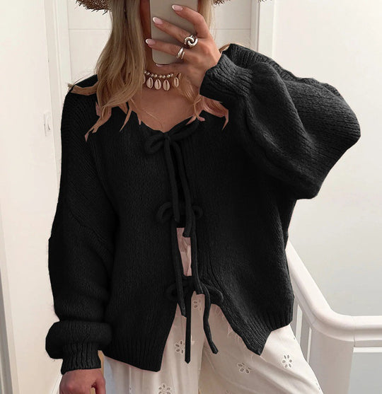Damen Kuscheliger Strickcardigan mit großzügigem Schnitt und dekorativen Kordeln R&B