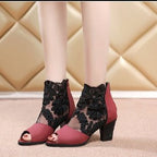 Damen Elegante Peep-Toe Stiefeletten mit Spitzeneinsatz R&B