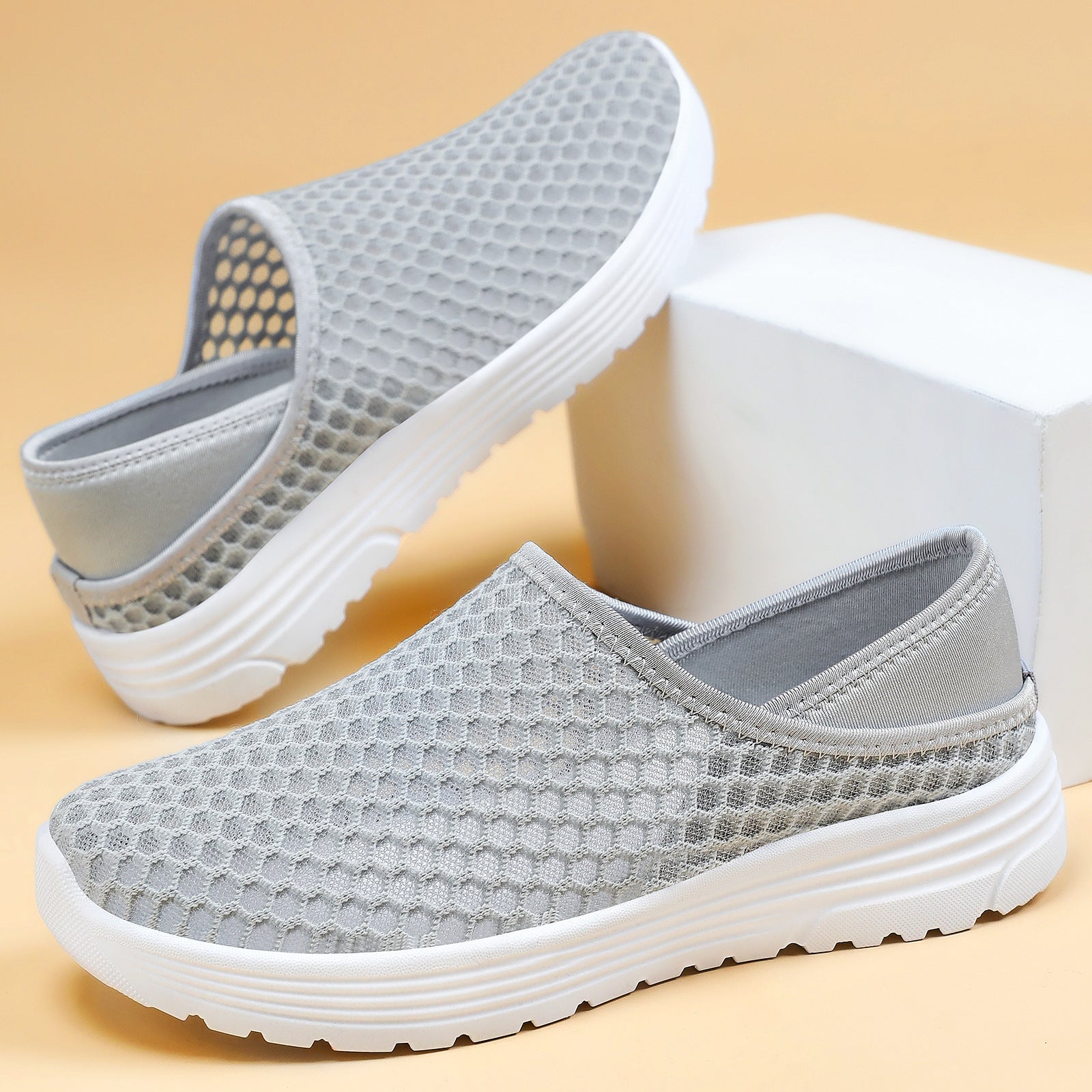 Damen Atmungsaktive Slip-On Sportschuhe mit flexiblem Mesh-Obermaterial R&B