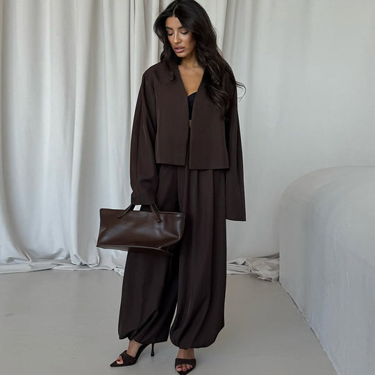 Damen lässiger Hosenanzug mit cropped Jacke und weitem Schnitt R&B