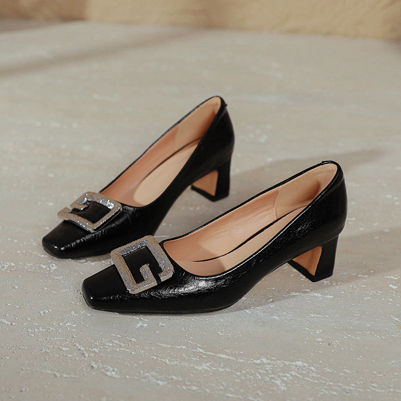 Damen elegante Absatzschuhe mit modischem Schmuckdetail R&B