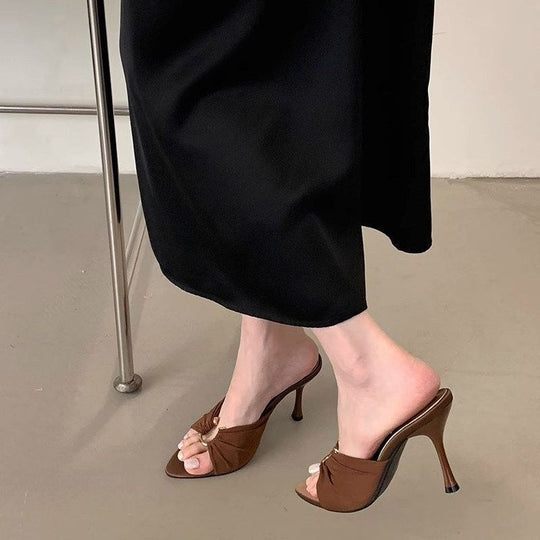 Damen elegante Mules mit raffiniertem Rüschendesign R&B