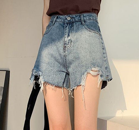 Damen Jeans-Shorts im trendigen Destroyed-Look R&B