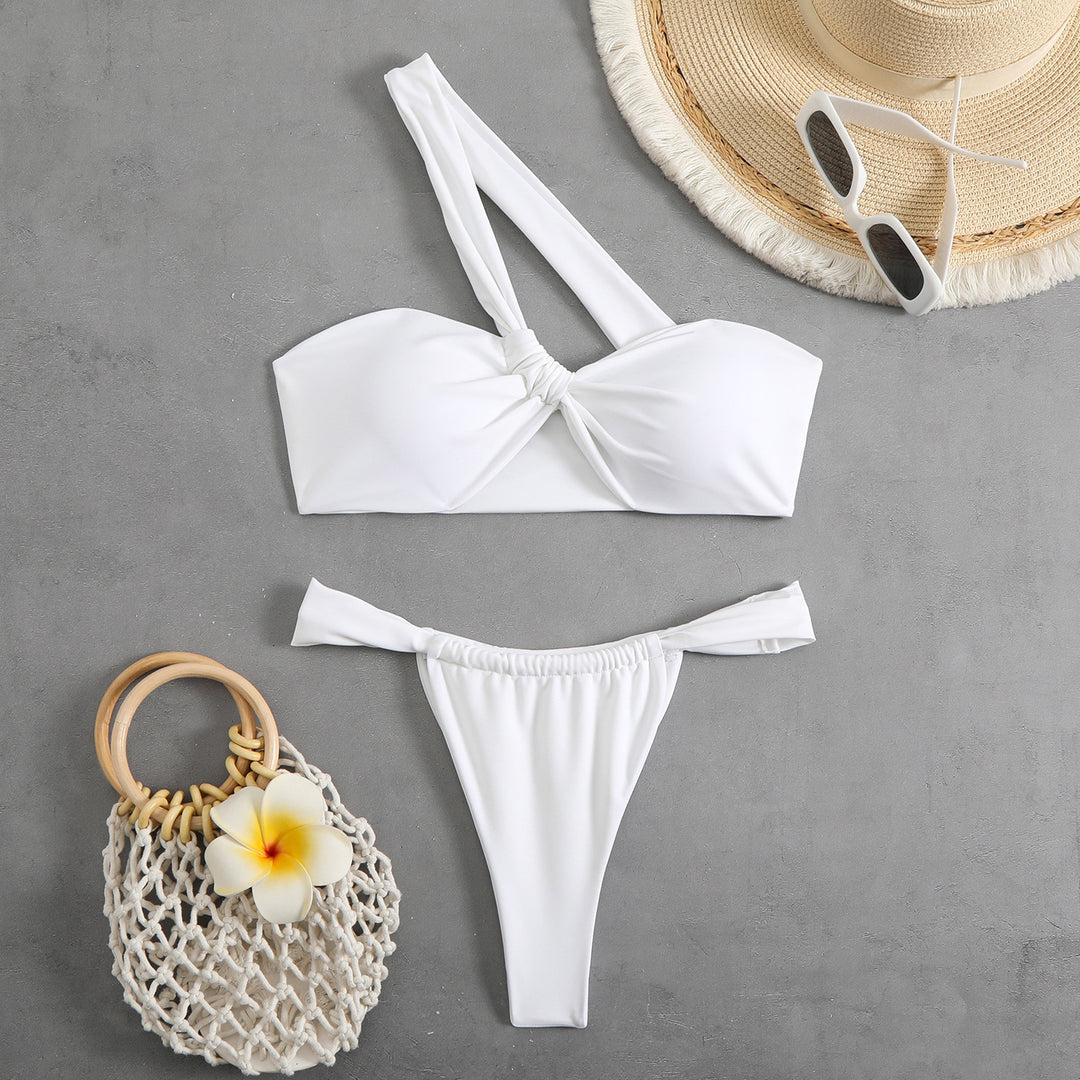 Damen Bandeau-Bikini mit asymmetrischen Trägern und modischen Wickeldetails R&B