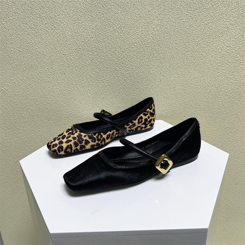 Damen Ballerinas mit elegantem Riemen R&B