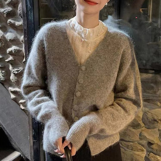 Damen Flauschiger Cardigan mit V-Ausschnitt und dekorativen Knöpfen R&B