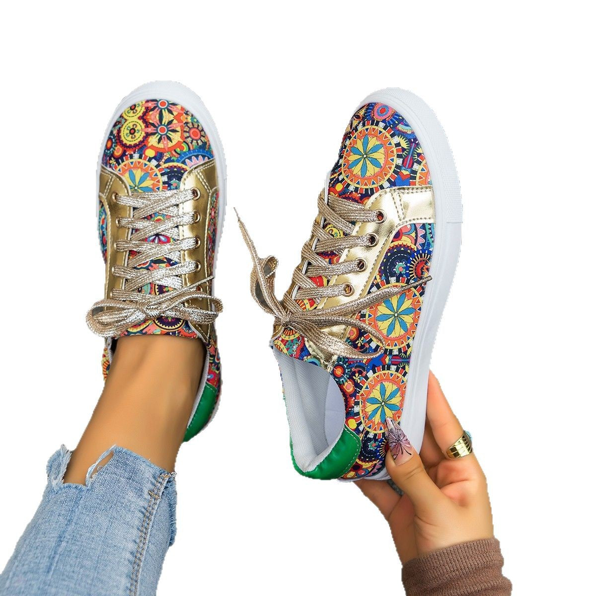 Damen Sportliche Sneakers mit buntem Ethno-Muster und goldenem Glitzer R&B