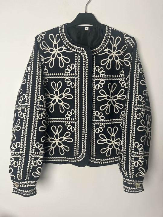 Damen gestepptes Oberteil mit floralem Design und eleganter Knopfleiste R&B