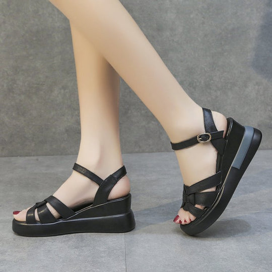 Damen Wedge-Sandalen mit modischem Flecht-Design und komfortablem Fußbett R&B