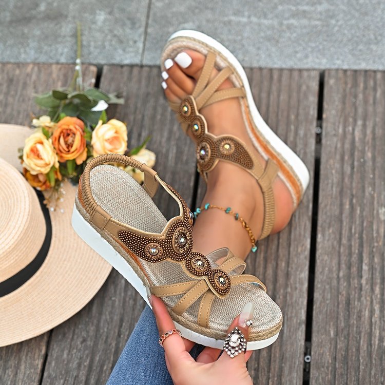 Damen Plateausandalen mit eleganten Perlen-Applikationen R&B