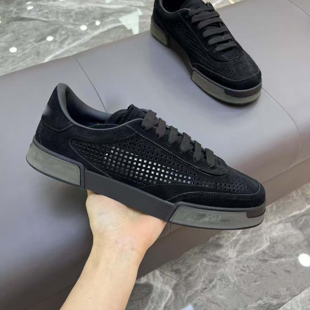 Damen atmungsaktive Freizeitsneakers aus hochwertigem Wildleder mit perforierten Details R&B