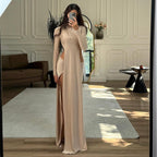 Damen Elegantes Maxikleid mit raffinierten Seitenschlitzen und langen Ärmeln R&B