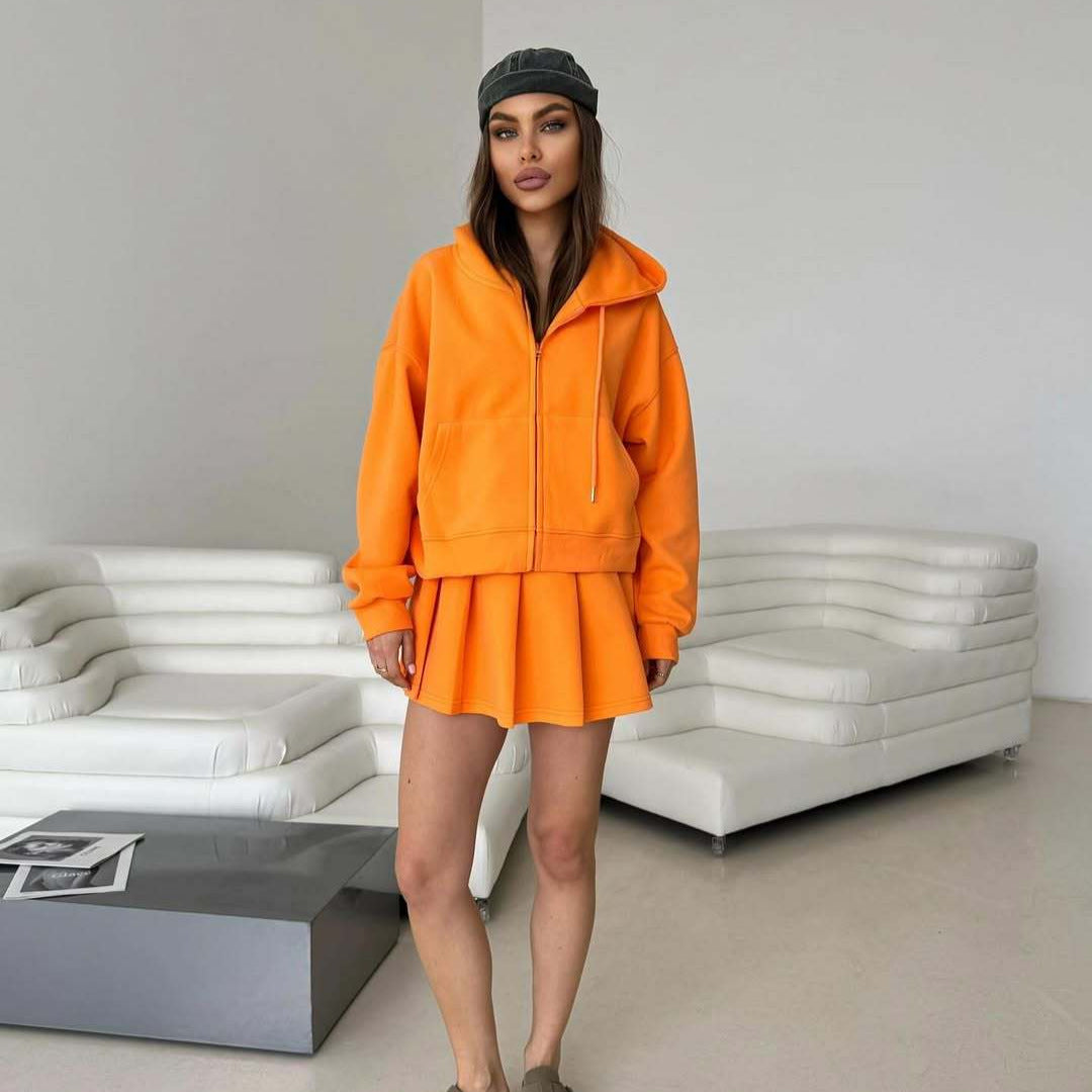 Damen sportliches Oberteil mit Rock und Kapuze R&B