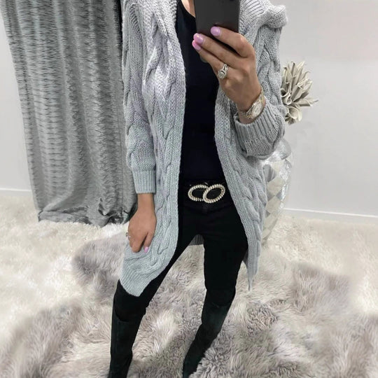 Damen Lange Strickjacke mit hochwertigem Zopfmuster und lässigem Schnitt R&B