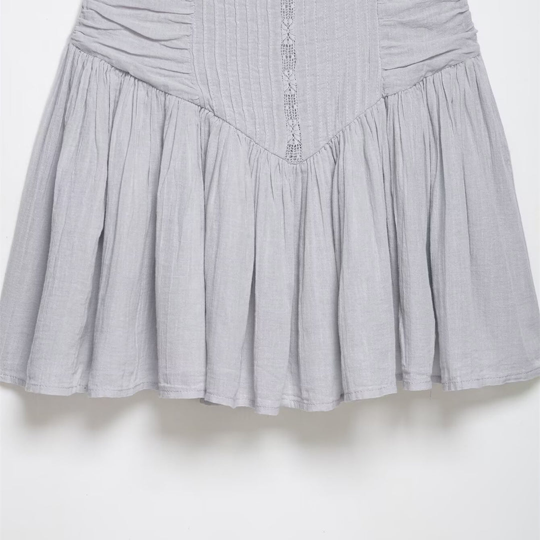 Damen sommerliches Minikleid mit feinen Rüschendetails und strukturierter Passform R&B